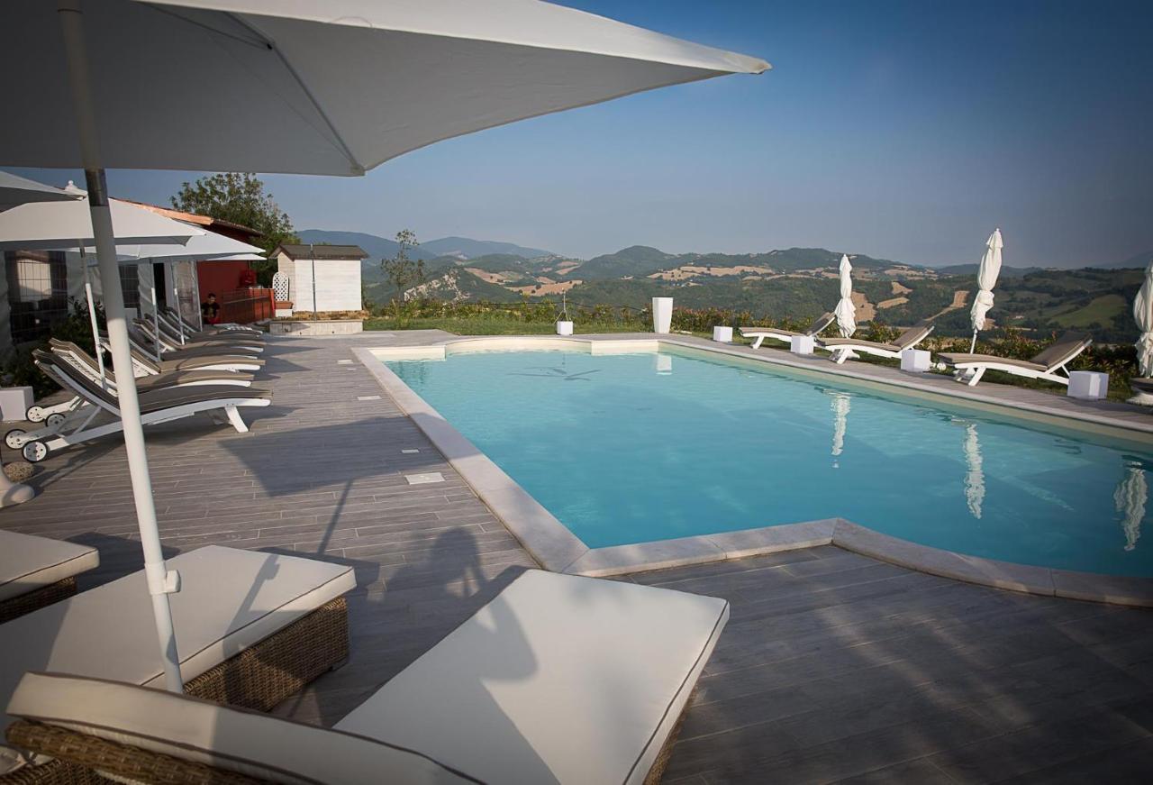 Agriturismo le Capannacce Urbania Esterno foto