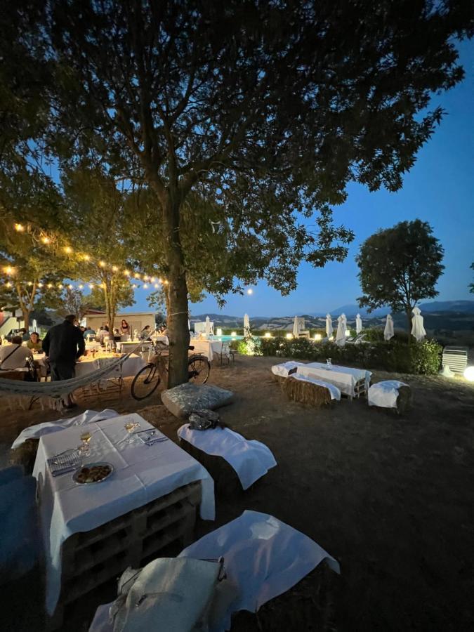 Agriturismo le Capannacce Urbania Esterno foto